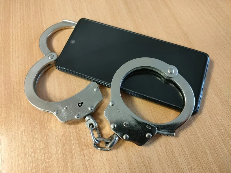 Krośnieńscy policjanci zatrzymali poszukiwanych