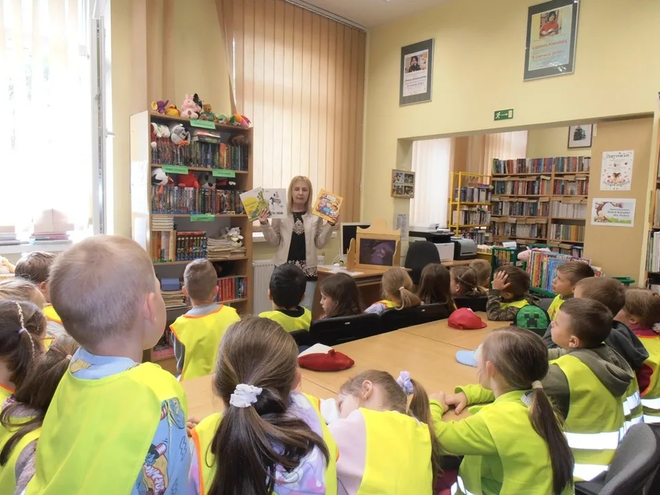 Spotkania z bajką w Krośnieńskiej Bibliotece Publicznej