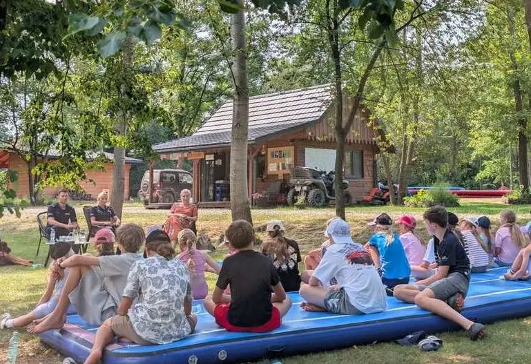 Edukacja w zakresie bezpieczeństwa podczas letnich wakacji