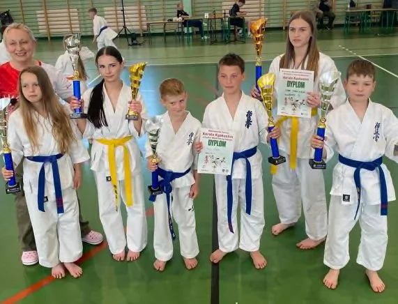 Sukces krośnieńskich karateka na turnieju w Łabuniach